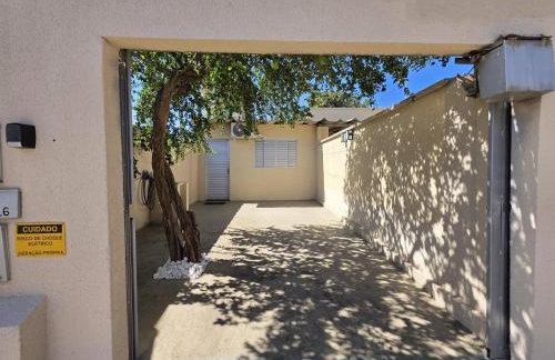 Suíte1 Individual Mobiliada com Ar Wi-Fi e Garagem Exclusiva - Foto 13