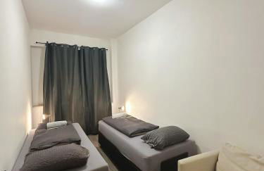 2Schlafenzimmer 5Betten Montuerwhonung - Foto 8