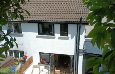 Cosy Coastal Escape with Seaview Terrace - Foto 19