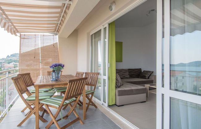 Apartment in Seget Donji With Terrace - Foto 28