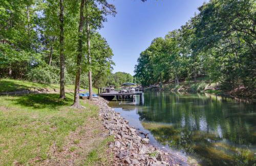 Dock and Home Theater Pet-Friendly Lake Wylie Home - Foto 43