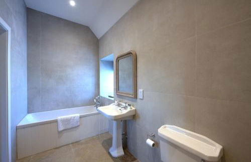 Falcon Steading - Photo 15