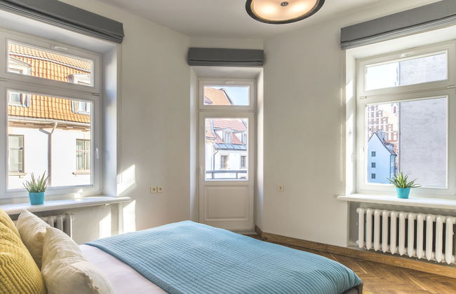 Greystone Suites & Apartments - Photo 16