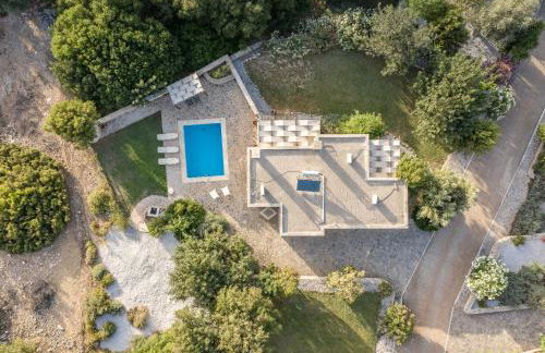 Koules Estate, with Private Pools & BBQ - embracing Nature, By ThinkVilla - Photo 7