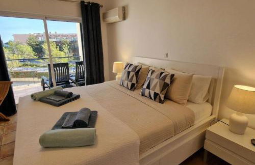 Jasmine apartment next to Meia Praia Beach - Foto 1