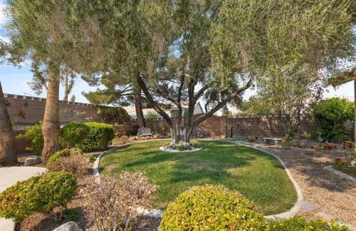 Vegas Retreats Pool, Arcade, Fun, 10min from Airport and the Strip - Foto 43