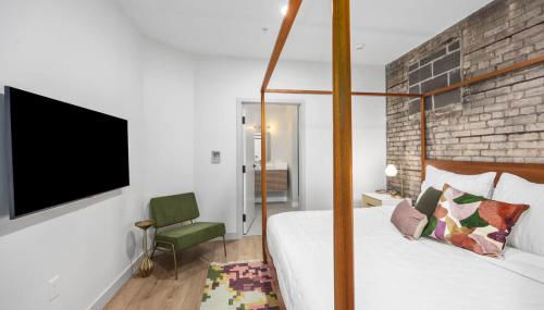 Centrally located private king suite - Foto 3