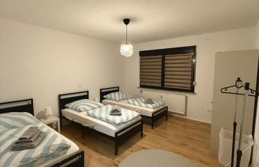 MA Apartments - Free Parking, Free WiFi, Relax & Coffee, - Photo 1