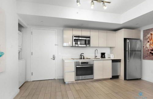 Infinite View and Balcony with Pool, Gym, Near Beach - Foto 13