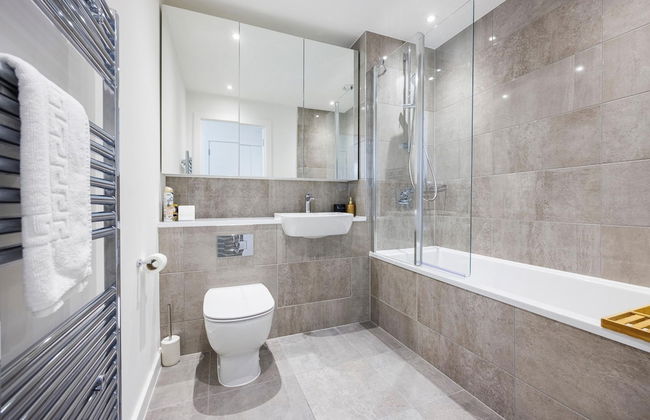 Newly Built 2 Bed Apartment By London City Airport - Foto 30