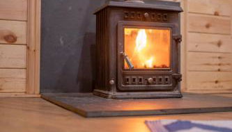 Pine Tree House with Hot tub & Sauna - Foto 5