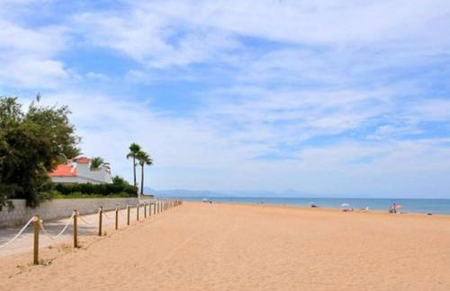 SANCHEZ Y LASERNA STAYS Amplia casa en Denia cerca del mar y la montaña - Foto 2