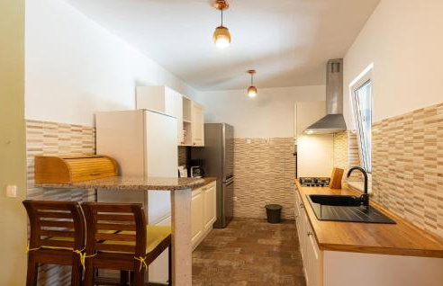 Nice Home In Prapatnica- Seget - Foto 24