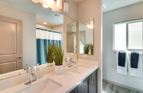 Las Vegas Home with Terrace about 10 Mi to the Strip! - Foto 23