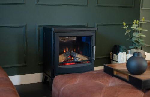 The Garden Cottage with Hot Tub - Foto 18