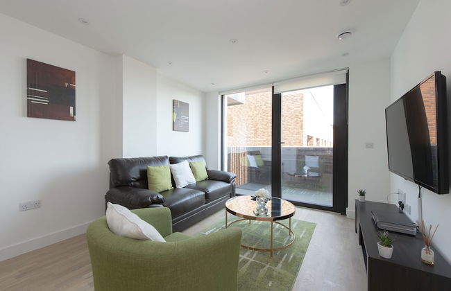 Fortified Apartment - Photo 18