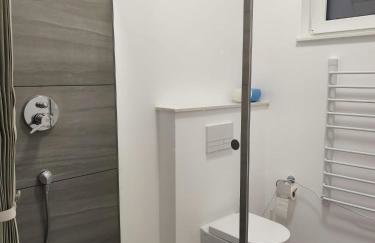 Moderne Ferienwohnung in ruhiger Lage mit Fitnessgeräte - Foto 15