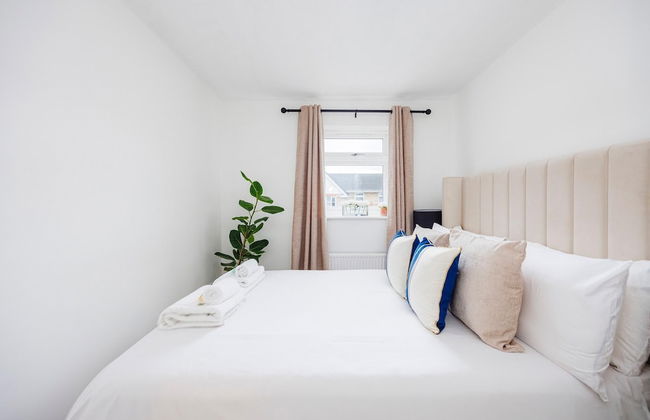 Stylish 3-bed Home in East London Free Parking - Foto 1