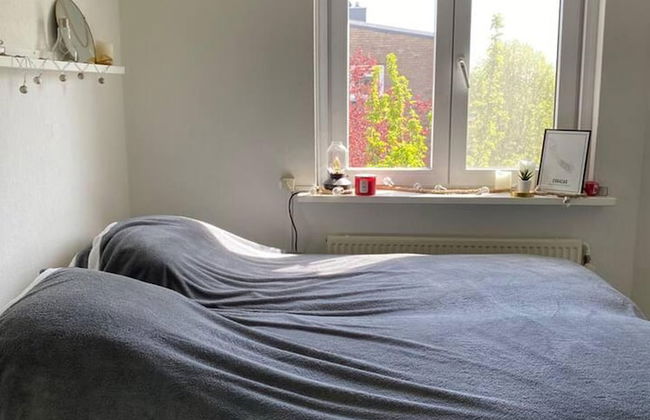 Charming 2-bed Apartment inc Balcony in Maastricht - Photo 5