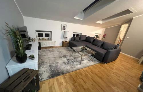 Schöne helle DG Wohnung in der Altstadt Schwerin - Foto 1