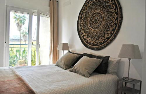 THE BOHO-CHIC OASIS, lovely city center apartment - Photo 25
