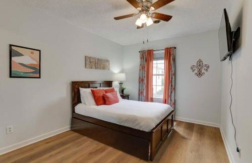 Beautiful 3 Bedroom- free parking 2M to Broadway - Foto 8