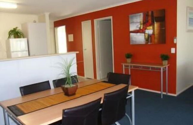 Apollo Apartments - Photo 7