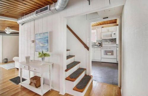 Cozy Beach - Direct Waterfront! - Foto 8