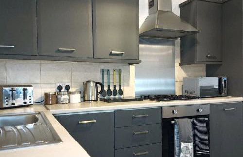 2 Bedroom City Centre Duplex Apt - Photo 14