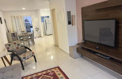 Condomínio familiar - 1 KM da praia Boiçucanga - Foto 1