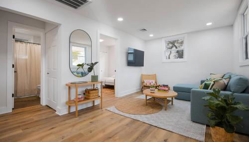 Casa del Mar - Bold, Bright & Steps to the Sand! - Foto 3, Other