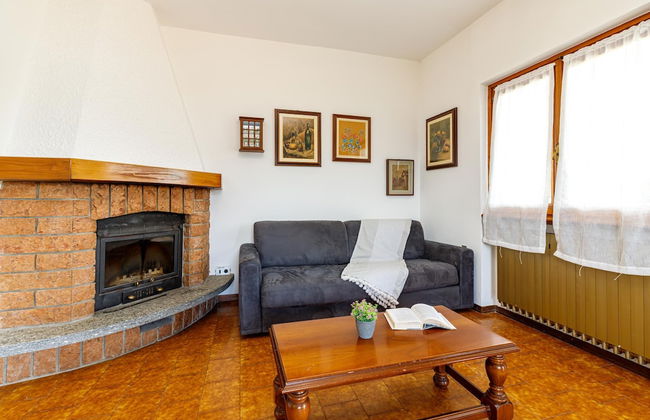 Oasi di Castelveccana Apt Pool and View - Foto 18