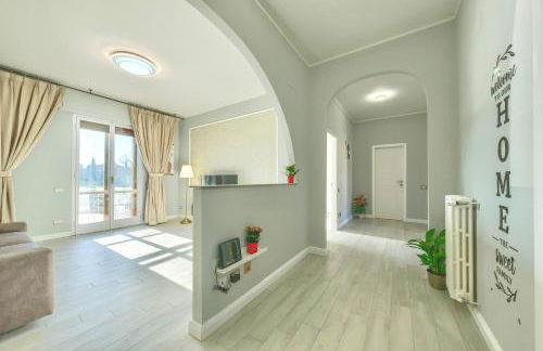 T&F HOUSE Comfortable Apartment with Private Parking - Foto 4