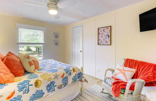 2 Blocks to Crystal Coast Family-Friendly Retreat - Foto 15