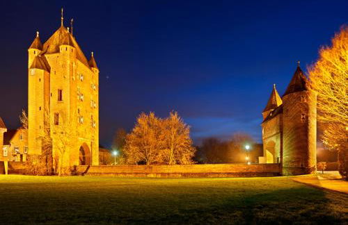 Top Apartment in Kranenburg - central & quiet - terrace and large windows - incl parking, fast WiFi, Box-Spring bed, washer & dryer, Netflix - Foto 33