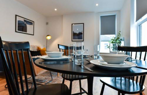 Charming 2Bed Flat - Spacious & Prime Location - Foto 11