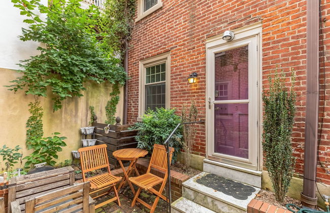 228 Catherine Street - Foto 1