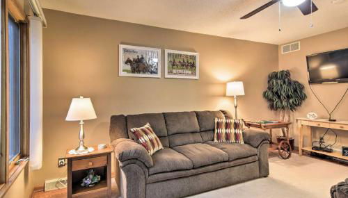 Serene Orchard Park Apartment Large Yard and Patio! - Foto 4