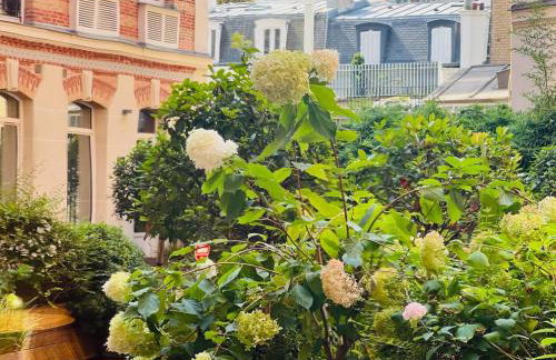Luxury and Exclusive 130sqm estate 4m ceilings with garden view near Arc de Triomphe and Palais des Congrès - Foto 47