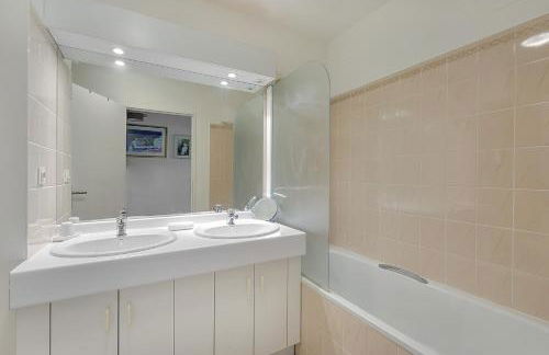 LES JARDINS DE L'OLYMPE - Appartement lumineux de 137m2 - Foto 15