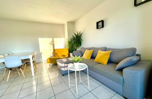 BnGo I Immense RoofTop Lyon I 2 chambres, 4 places parkings, 2 immenses terrasses, 8 personnes - Photo 26