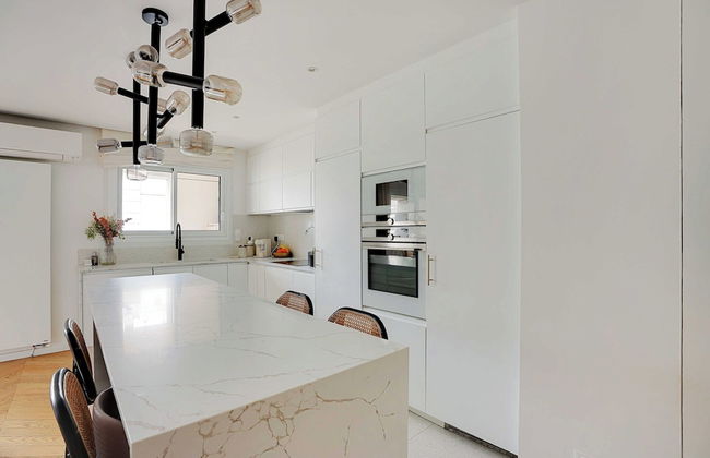 Modern, Spacious Apartment Just Outside Paris - Foto 5