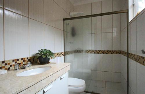 Casa com Piscina e Churrasqueira em Taguatinga - Foto 26