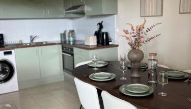 Nice french Riviera, parking gratuit, Tram L1 AU PIED de l'immeuble - Foto 2