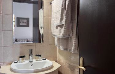 GRAND Boutique Studios - Foto 17