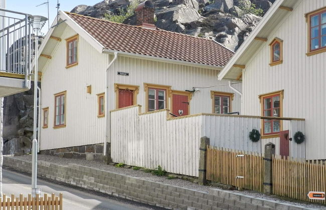 6 Person Holiday Home in Lysekil - Foto 9