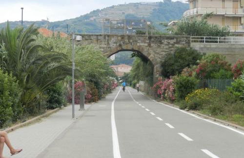 Sea View, in the old town Santo Stefano Al Mare - Foto 37