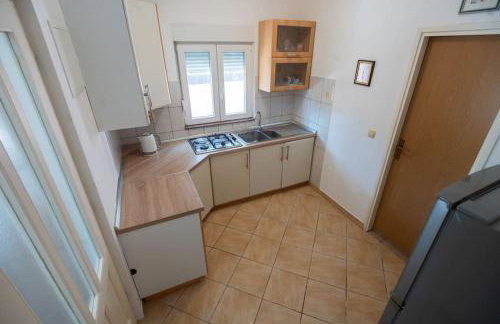 Whole estate just for you, 20m from sandy beach - Photo 56