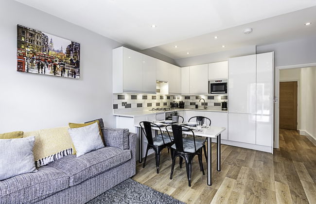 Cozy 2 Bed Apartment in Chiswick - Foto 14