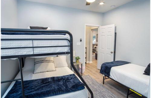 Don't Miss Dynamic 4br/2ba Near Jolly Riverwalk - Foto 42